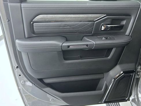 New 2026 RAM 2500 Limited AWD/4WD image 21