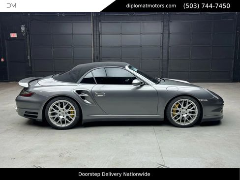 Used 2008 Porsche 911 Turbo image 9