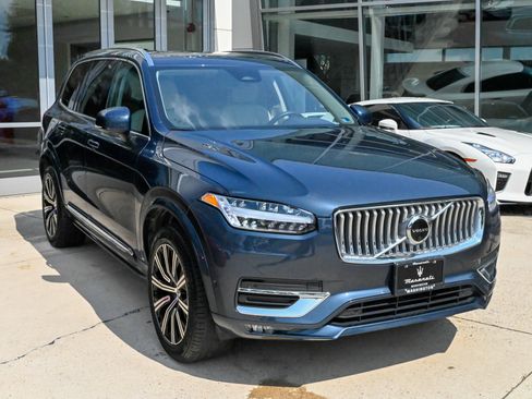 Used 2023 Volvo XC90 B6 Plus AWD/4WD image 3