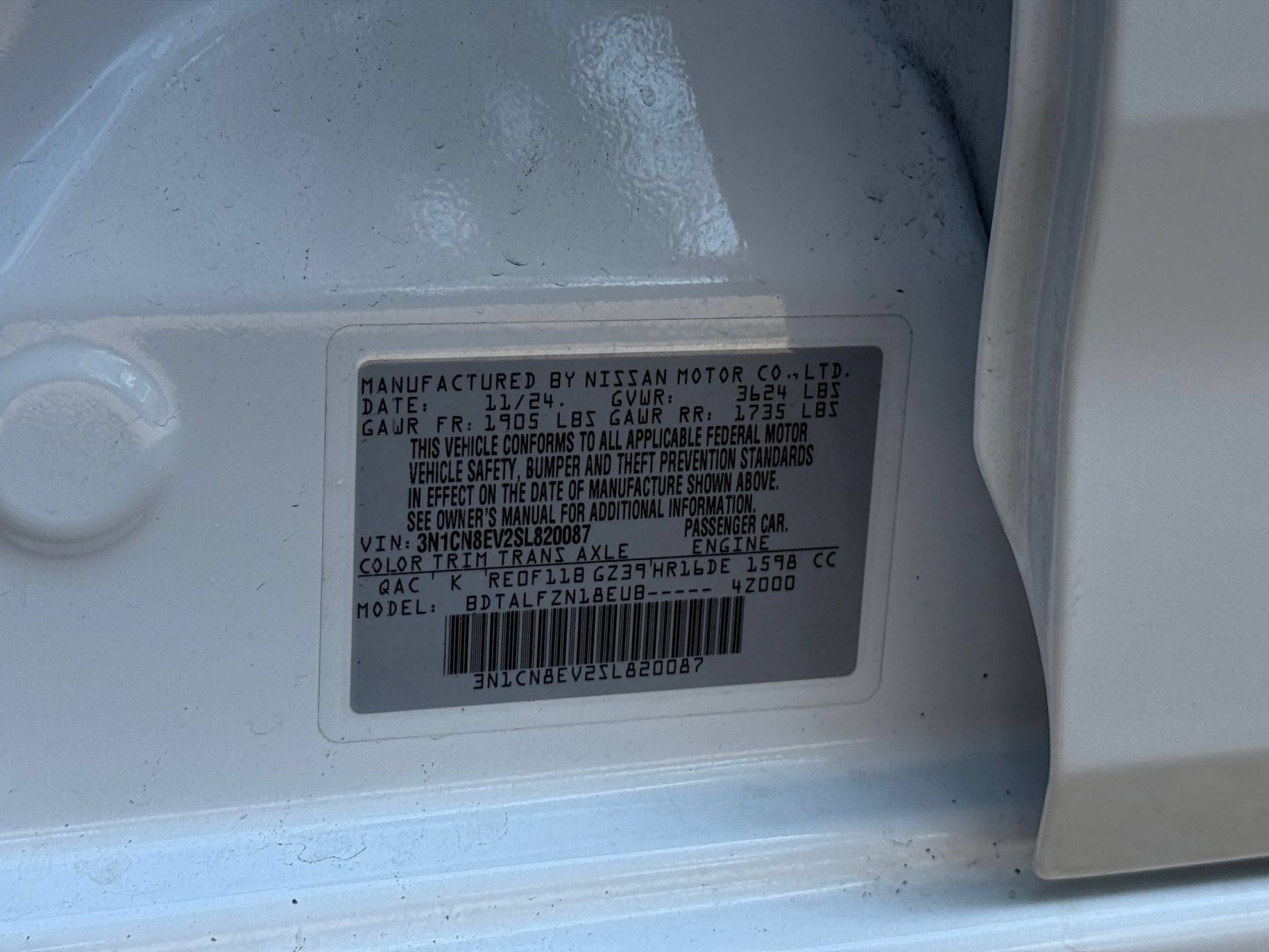 Used 2025 Nissan Versa SV FWD image 26