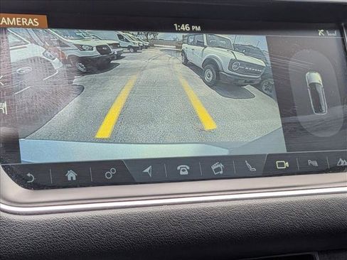 Used 2017 Land Rover Range Rover Sport SE AWD/4WD image 13
