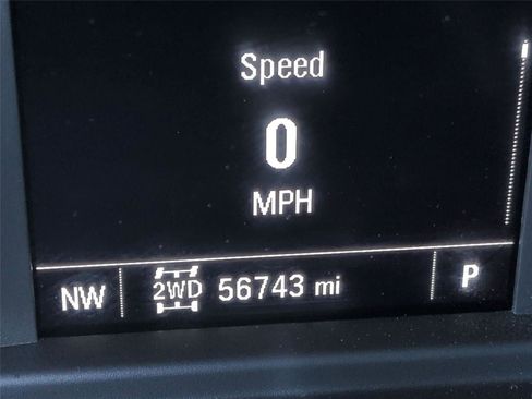 Used 2023 Chevrolet Silverado 1500 Custom image 18