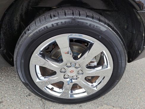 Used 2012 Cadillac SRX Premium image 21