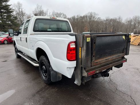 Used 2013 Ford F250 XL w/ Camper Pkg image 3