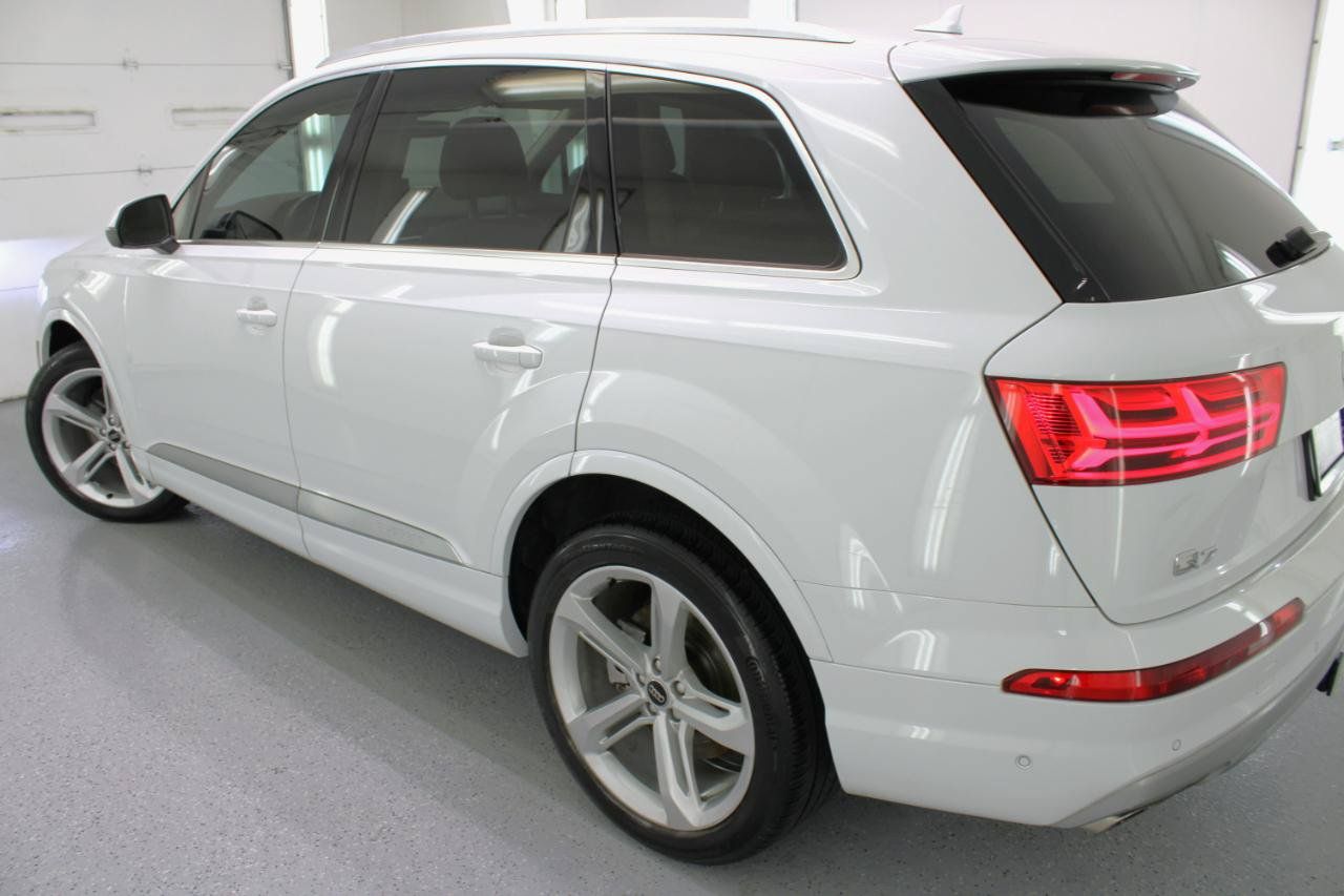 Used 2019 Audi Q7 3.0T Prestige w/ Prestige Package AWD/4WD image 16