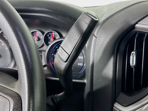 Certified 2020 Chevrolet Silverado 1500 Custom w/ Custom Value Package RWD image 17