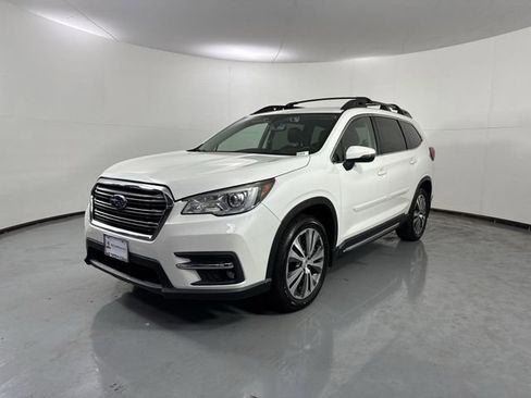 Used 2019 Subaru Ascent Limited AWD/4WD image 2