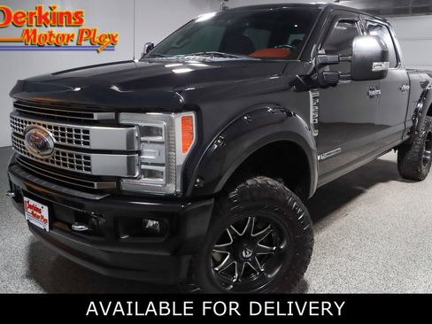 Used 2019 Ford F250 Platinum w/ Platinum Ultimate Package image 1