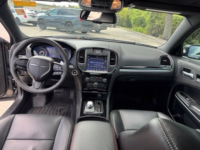 Used 2023 Chrysler 300 S w/ Comfort Group RWD image 16