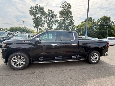 Used 2019 Chevrolet Silverado 1500 LTZ w/ LTZ Premium Package AWD/4WD image 5
