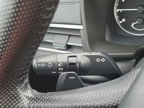 Used 2022 Mitsubishi Outlander SE image 14