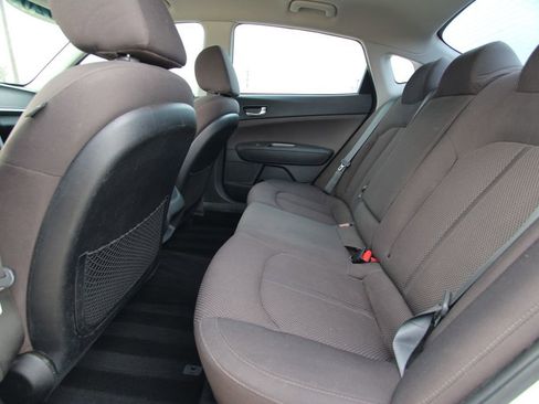 Used 2020 Kia Optima LX image 7