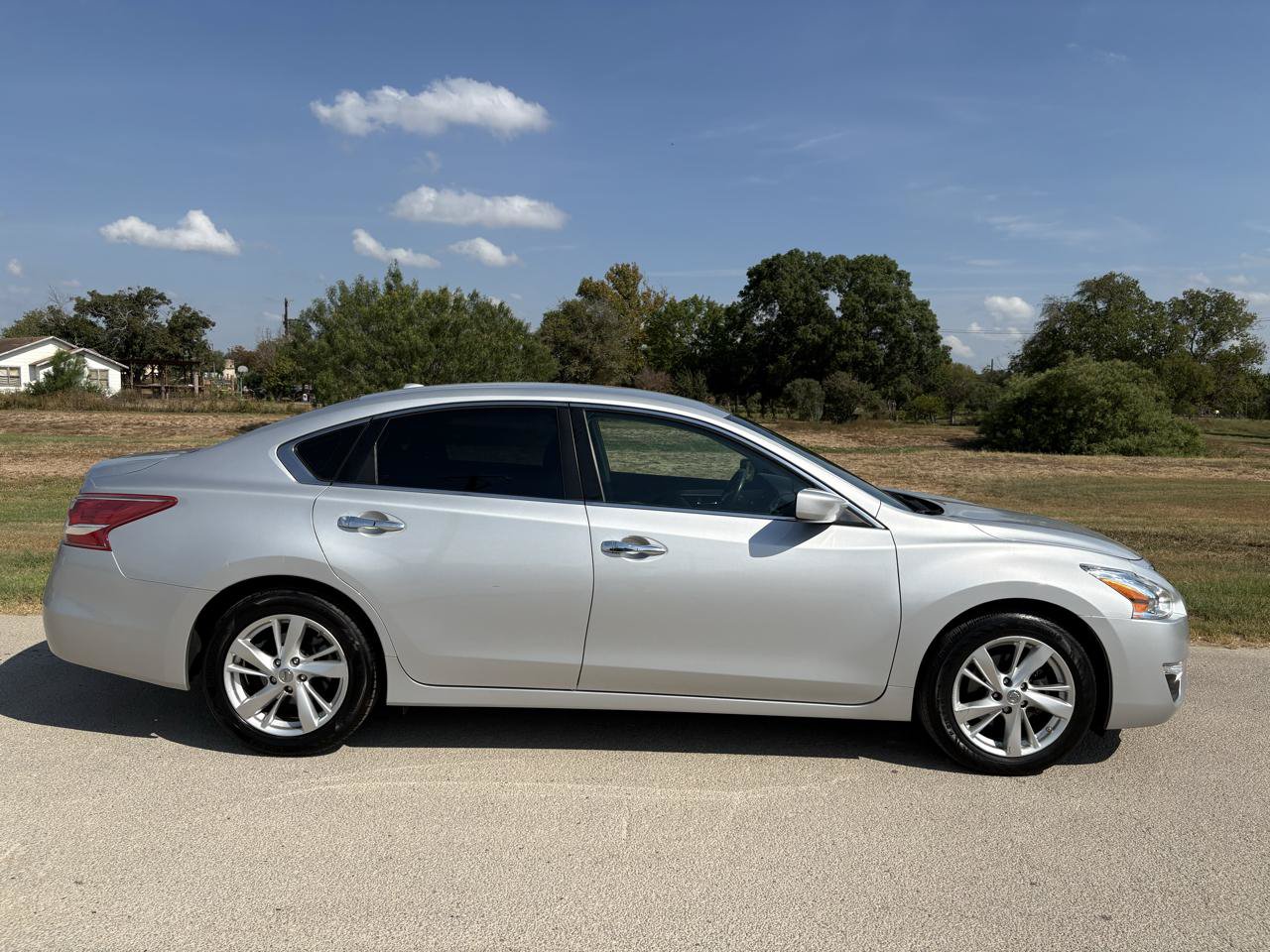 Used 2013 Nissan Altima 2.5 SV FWD image 59