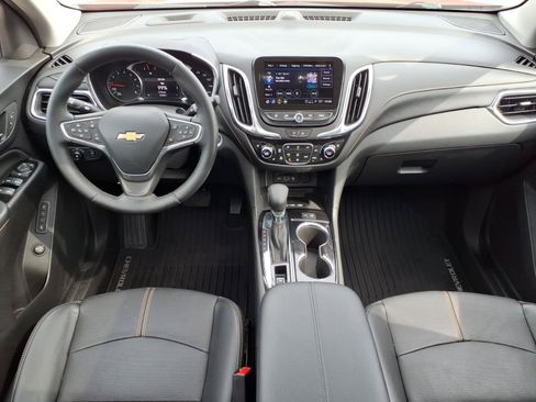 Used 2023 Chevrolet Equinox Premier AWD/4WD image 8