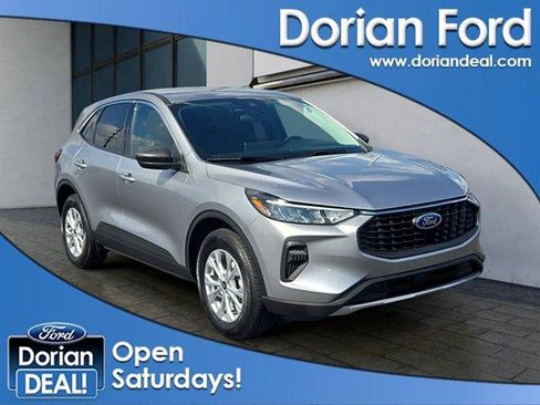 Used 2023 Ford Escape Active w/ Tech Pack #1 AWD/4WD image 1