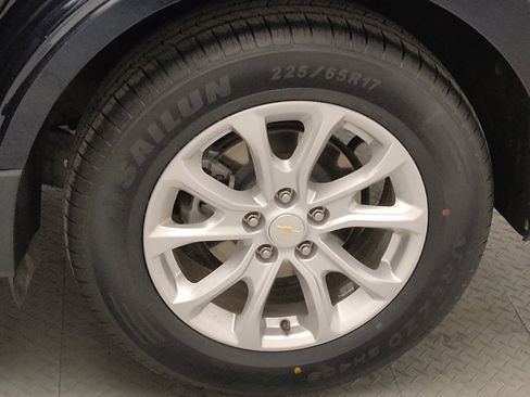 Used 2021 Chevrolet Equinox LT image 31