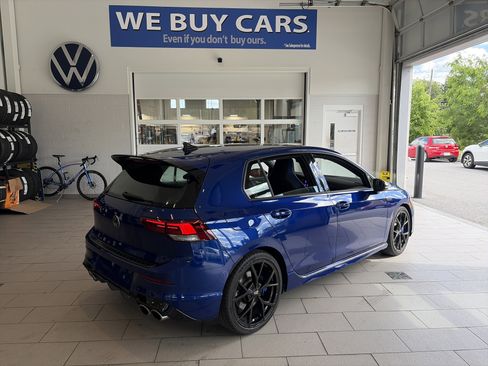 Used 2023 Volkswagen Golf 20th Anniversary Edition AWD/4WD image 4