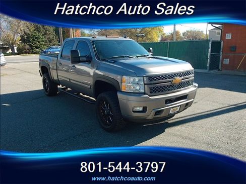 Used 2013 Chevrolet Silverado 2500 LT w/ Z71 Appearance Package image 8
