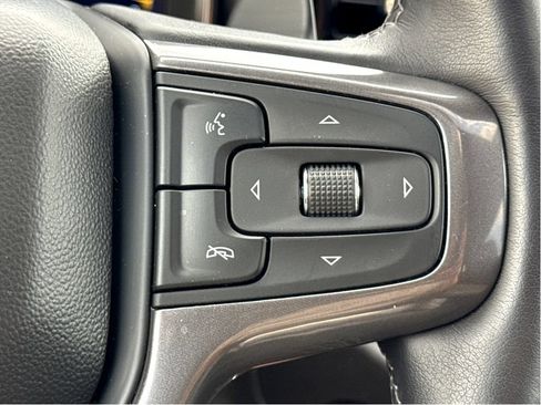 Used 2024 Chevrolet Silverado 1500 High Country AWD/4WD image 16