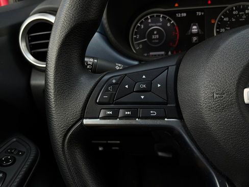 Used 2025 Nissan Versa SV FWD image 29