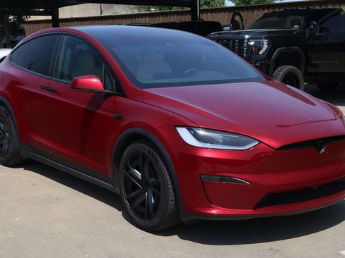 Used 2026 Tesla Model X AWD/4WD image 3