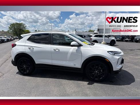New 2026 Buick Encore GX Sport Touring w/ Comfort Package AWD/4WD image 3