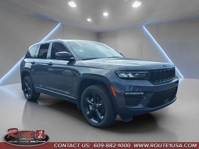 Used 2024 Jeep Grand Cherokee Limited w/ Black Appearance Package