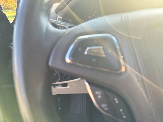 Used 2020 Lincoln MKZ Reserve w/ Elements Package FWD image 11