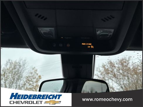 Certified 2023 Chevrolet Equinox RS w/ LPO, Floor Liner Package image 31