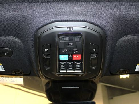 New 2026 Jeep Cherokee Limited AWD/4WD image 24