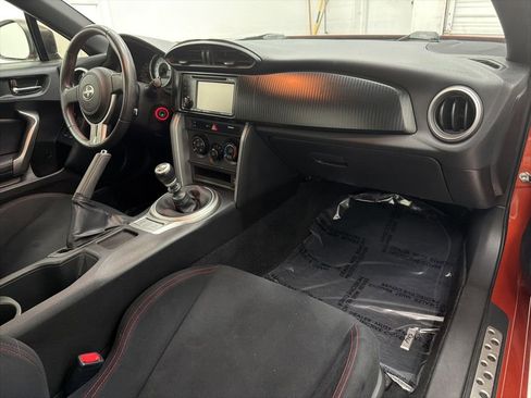 Used 2013 Scion FR-S image 20