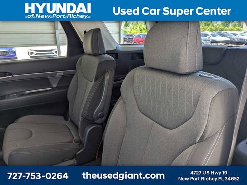 Used 2021 Hyundai Palisade SEL FWD image 16