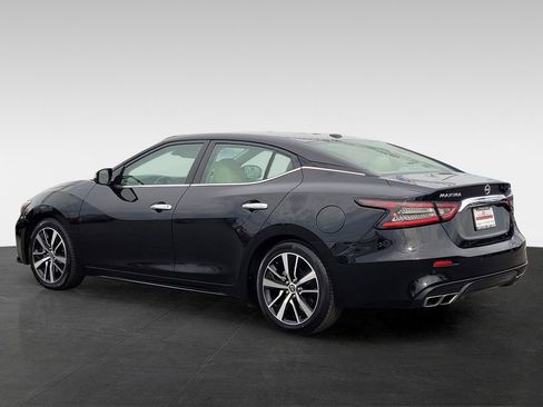 Used 2023 Nissan Maxima SV w/ Floor Mat Group image 6