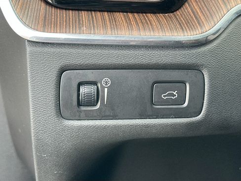 Used 2021 Volvo XC60 T5 Inscription w/ Protection Package Premier FWD image 10