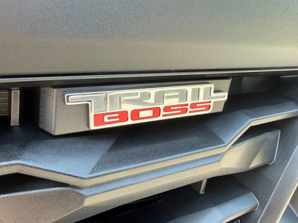 New 2026 Chevrolet Colorado Trail Boss AWD/4WD image 10