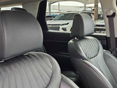 Used 2024 Hyundai Palisade Limited image 18
