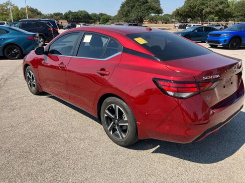 Used 2025 Nissan Sentra SV FWD image 6