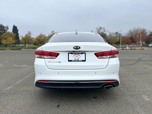Used 2018 Kia Optima LX w/ Convenience Package image 6