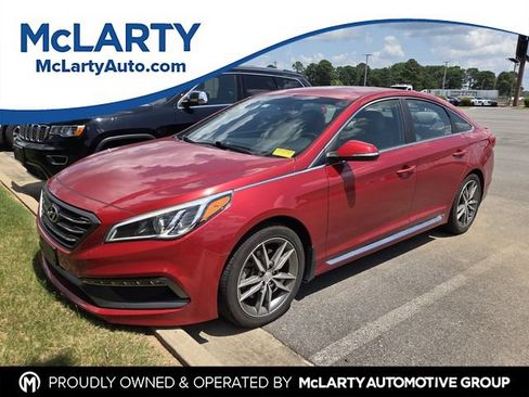 Used 2017 Hyundai Sonata Sport 2.0T FWD image 1