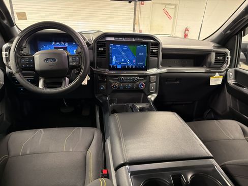 Used 2024 Ford F150 STX RWD image 15