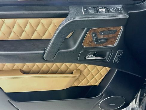Used 2016 Mercedes-Benz G 63 AMG 4MATIC image 25