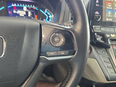 Used 2019 Honda Odyssey EX-L image 19