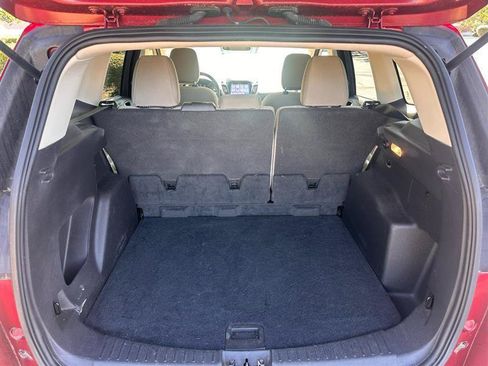 Used 2019 Ford Escape SE FWD image 13