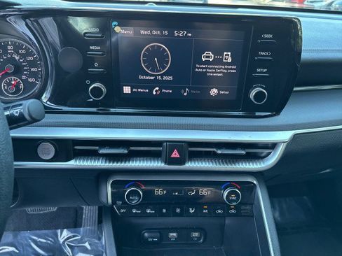 Used 2024 Kia K5 LXS image 17