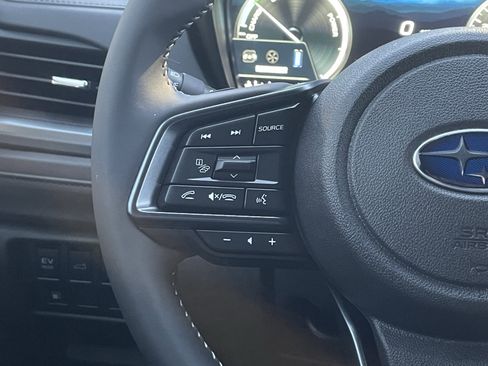 New 2025 Subaru Forester Limited image 18