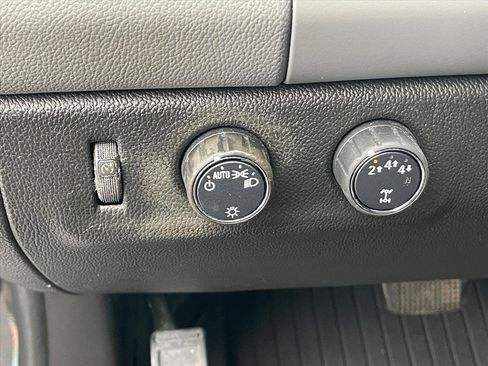 Used 2018 Chevrolet Colorado W/T w/ Custom Special Edition image 11