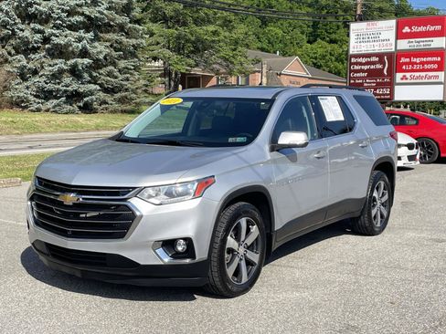 Used 2021 Chevrolet Traverse LT w/ LT Premium Package AWD/4WD image 7