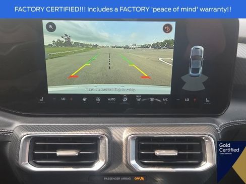 Used 2025 Ford Mustang Premium RWD image 33