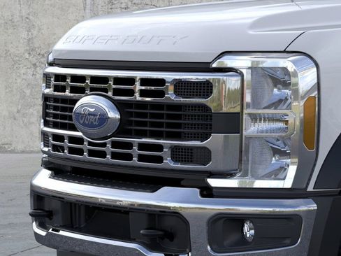 New 2026 Ford F600 4x4 Regular Cab Super Duty w/ XL Chrome Package image 17