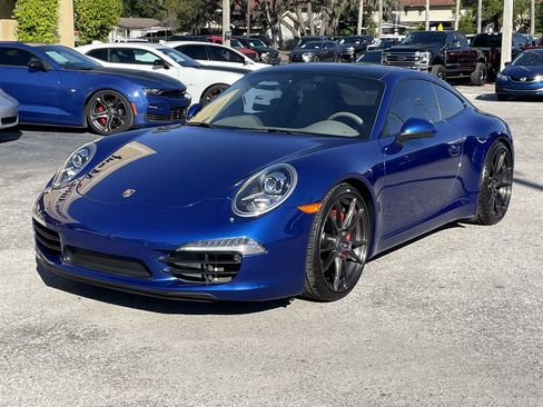 Used 2013 Porsche 911 Carrera S image 7
